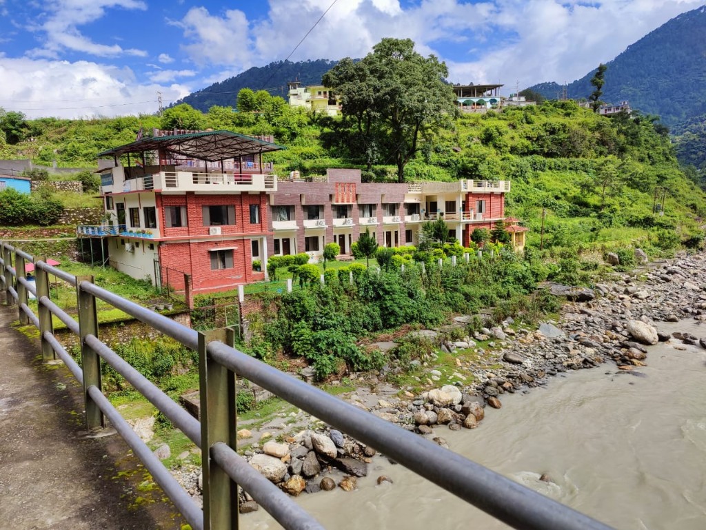 Rolling green alpine meadows — Dayara Bugyal trek, Garhwal Himalayas